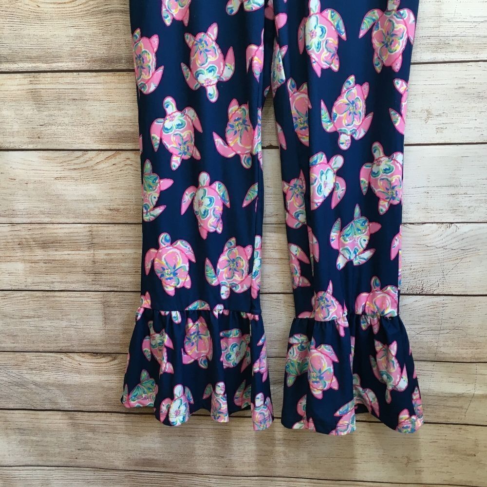 ‎SIMPLY SOUTHERN RUFFLE PANTS IN TURTLE PRINT - Picture 2 of 5